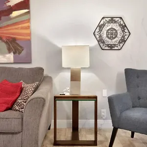 Modern Old Town 1 Bedroom , Scottsdale United States